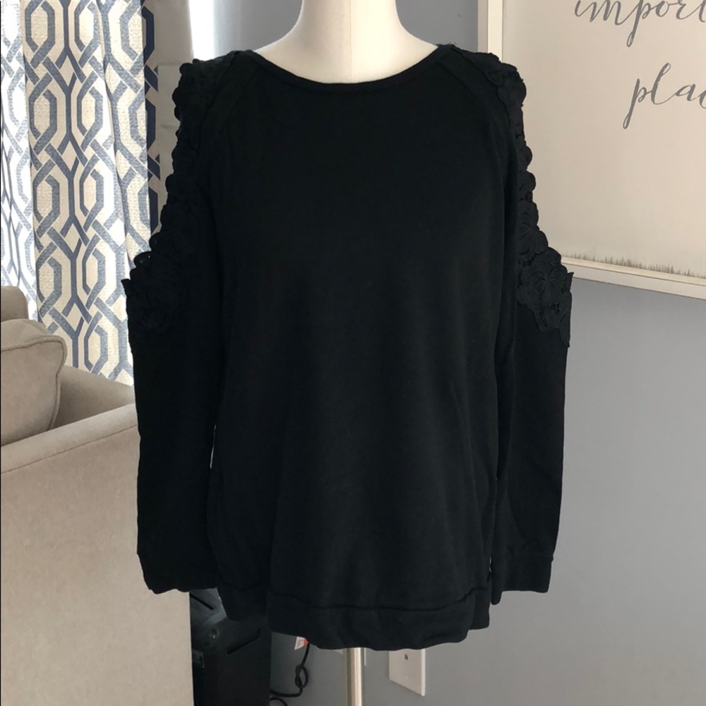 Lace sleeve, cold shoulder sweatshirt